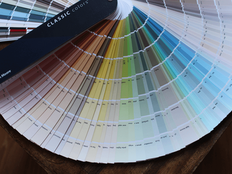 how to pick the right color for your home’s exterior