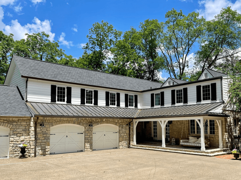 ohio riverside home before renovation