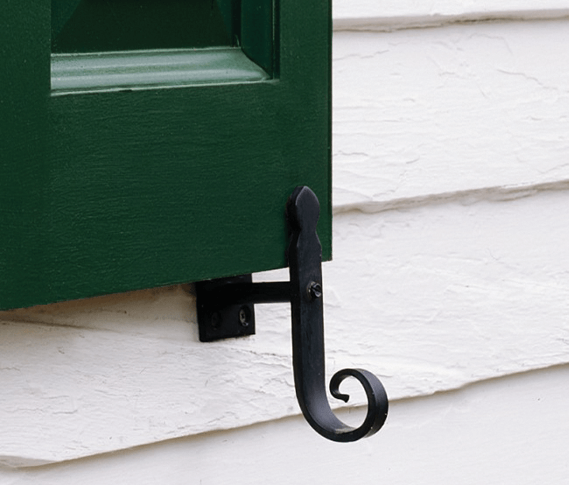 gallery-hardware-tieback-green-panel-shutter